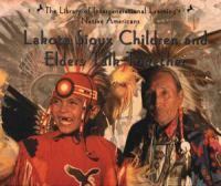 Lakota_Sioux_children_and_elders_talk_together